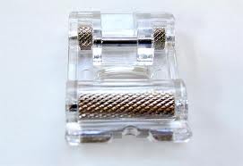 PÉ CALCADOR ROLO METAL